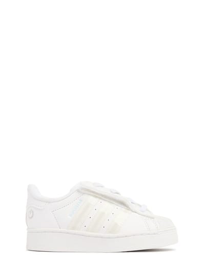 adidas Originals - 超级明星发光运动鞋