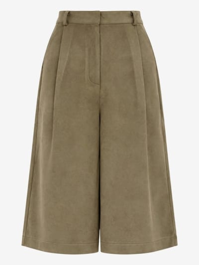 LA PISCINE - Faux suede wide shorts