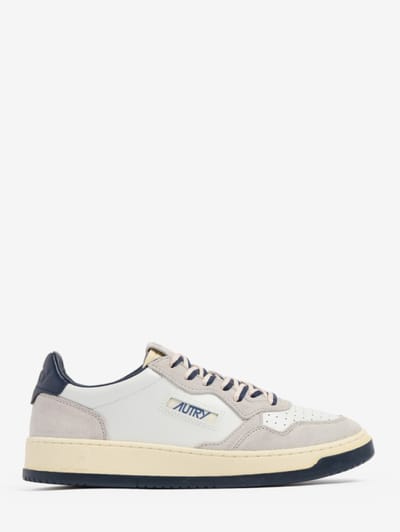 Autry - Medalist Low sneakers in cow leather