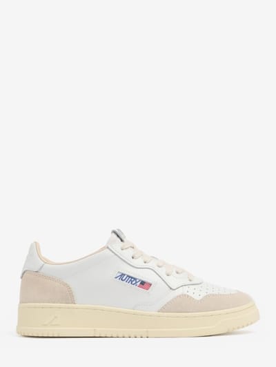 Autry - Cow leather sneakers Medalist Low
