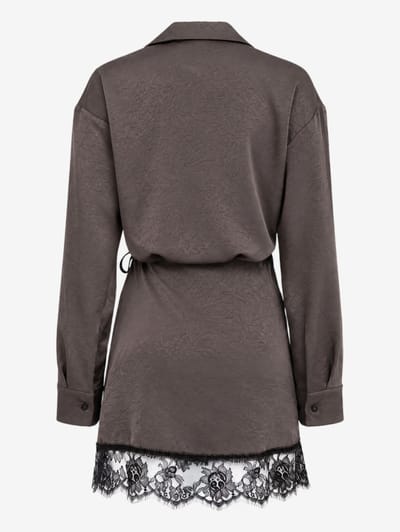 MSGM: Wickelkleid aus Satin mit Spitzendetails