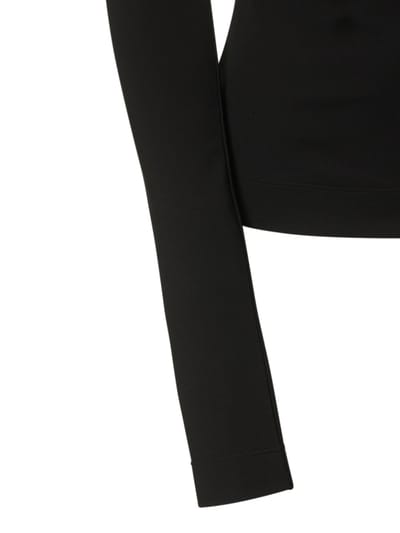 Nensi Dojaka: 露肩西服夹克