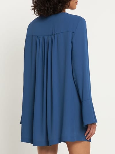 Alex Rivière Studio: Vestido túnica en crepé con lazada