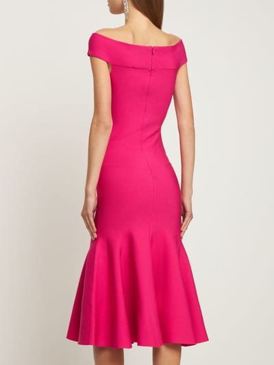 Roland Mouret: Abito midi in maglia off-shoulder