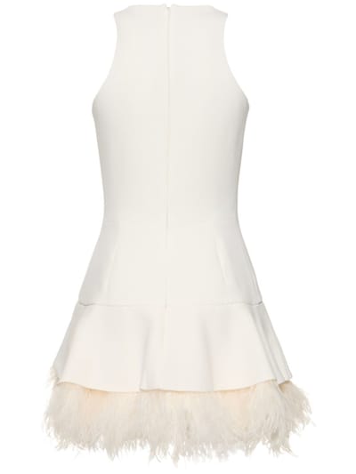 David Koma: Minidress svasato con piume
