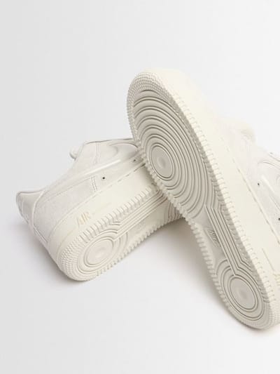 Nike: Air Force 1 '07 Sneakers