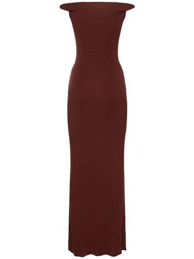 Aya Muse: Vestido largo de seda con hombros descubiertos