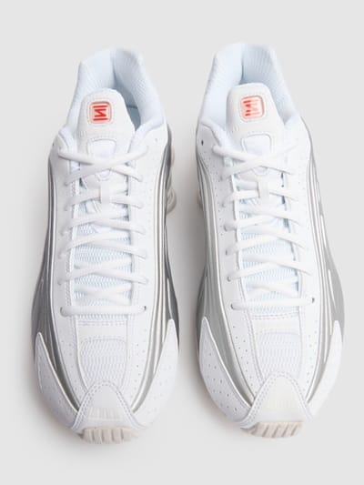Nike: Shox R4 Sneakers