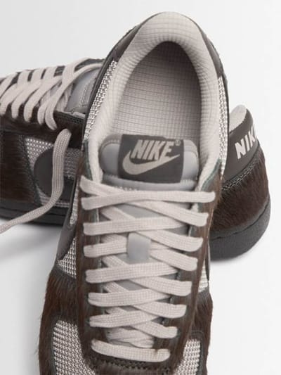 Nike: 场地将军运动鞋