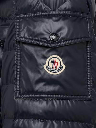 Moncler: 短款连帽羽绒服