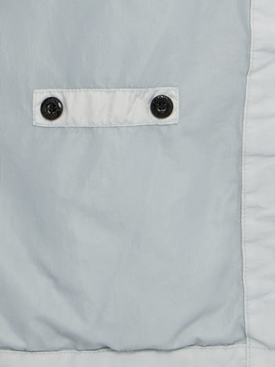 Stone Island: 带帽夹克，拉链闭合