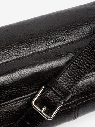 Lemaire: Schultertasche Small Gear aus genarbtem Leder
