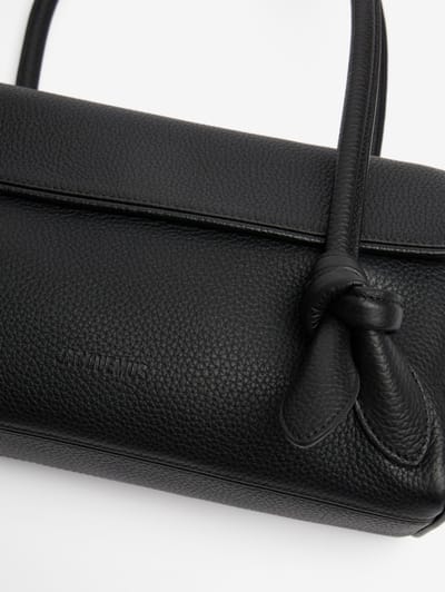 Jacquemus: Henkeltasche Le Turismo Long aus Leder