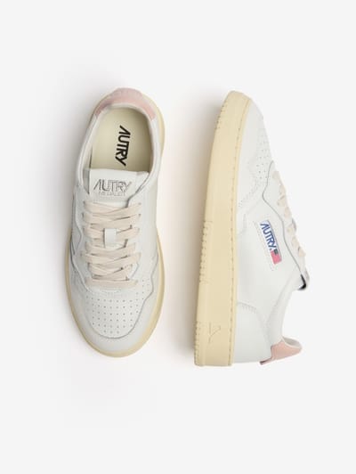 Autry: Medalist Low sneakers in cow leather