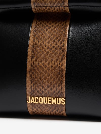 Jacquemus: Le Sac Rond Carre python print clutch