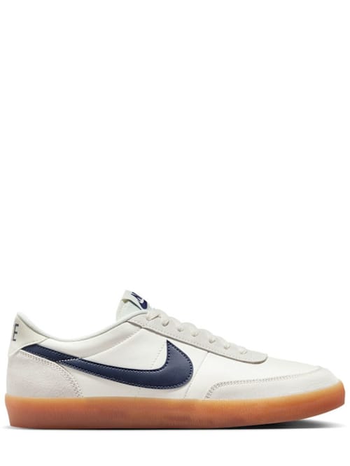 Nike: Low-top sneakers with flat sole