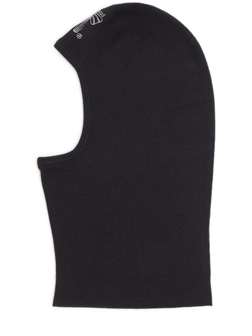 Acne Studios: 羊毛面具
