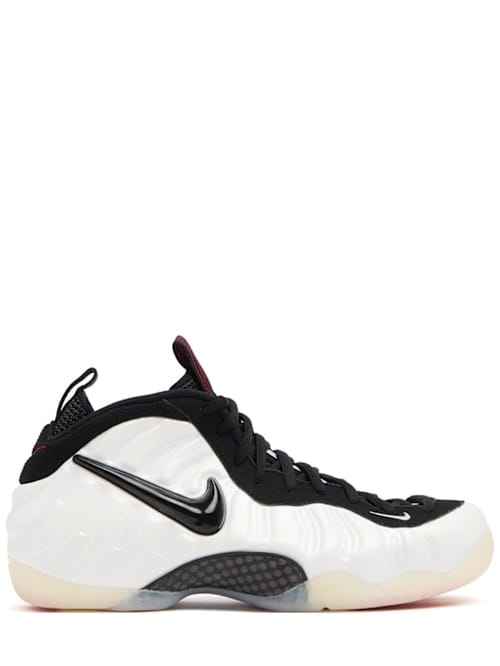 Nike: High-top sneakers with chunky sole