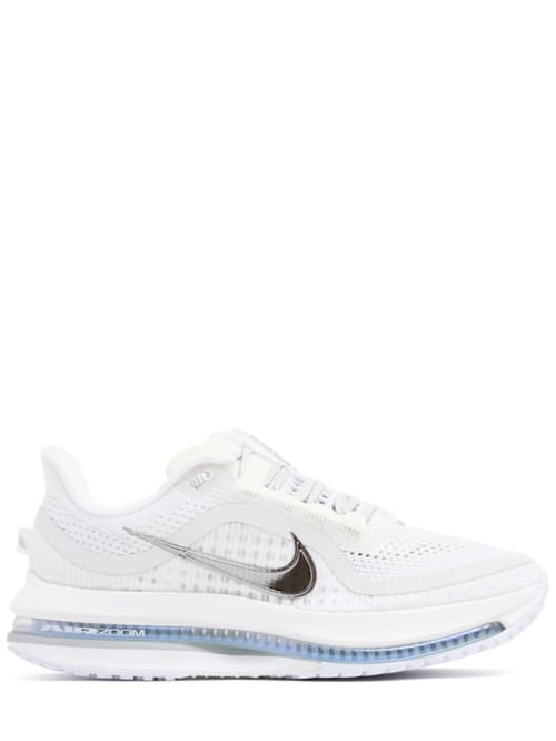 Nike: Pegasus Premium Sneakers
