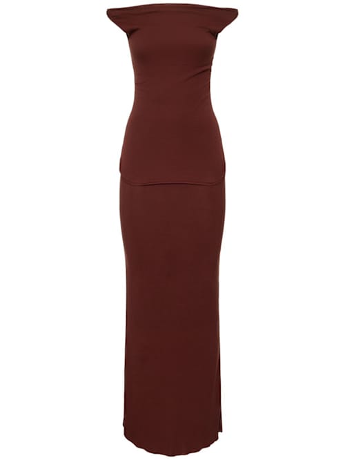 Aya Muse: Vestido largo de seda con hombros descubiertos