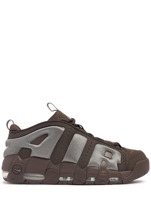 Nike: Low-top sneakers with chunky sole