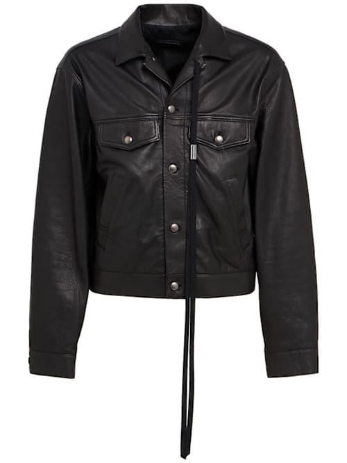 Ann Demeulemeester: 短款外套，配有扣子闭合