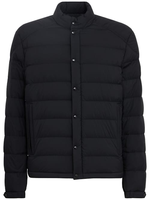 Moncler: 短款羽绒夹克，带领子