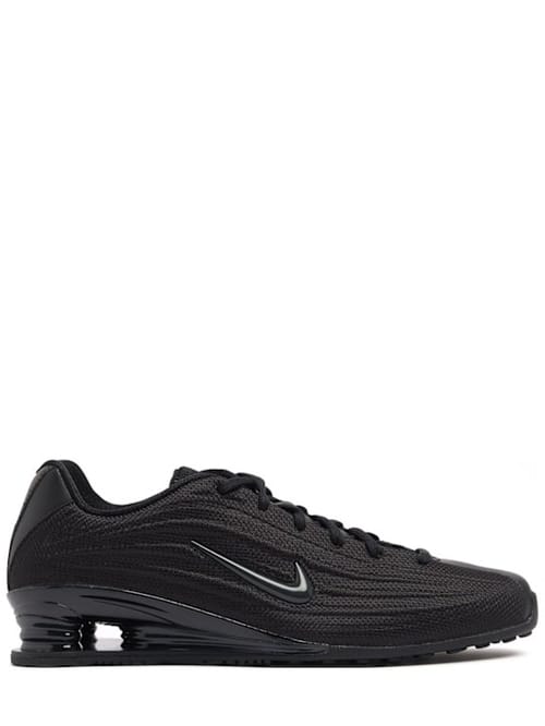 Nike: Shox Z 运动鞋