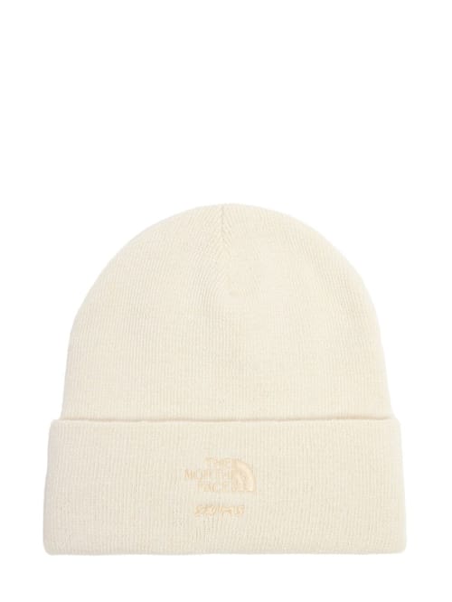 The North Face: 有 cuff 的针织帽