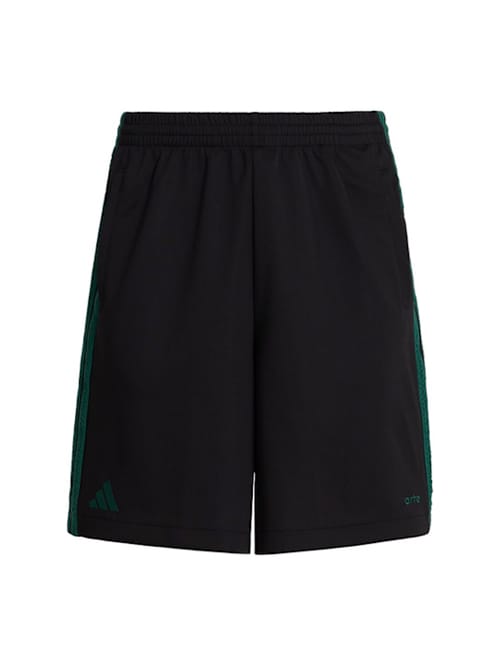 adidas Originals: 运动短裤，带弹性腰围