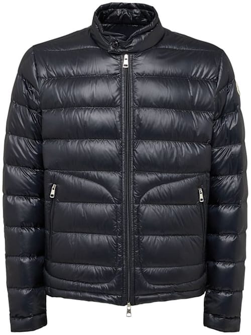 Moncler: 短款羽绒夹克，带可见拉链