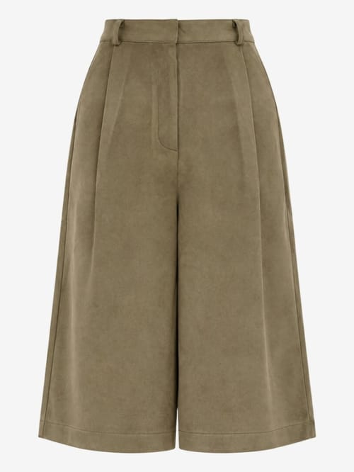 LA PISCINE: Faux suede wide shorts