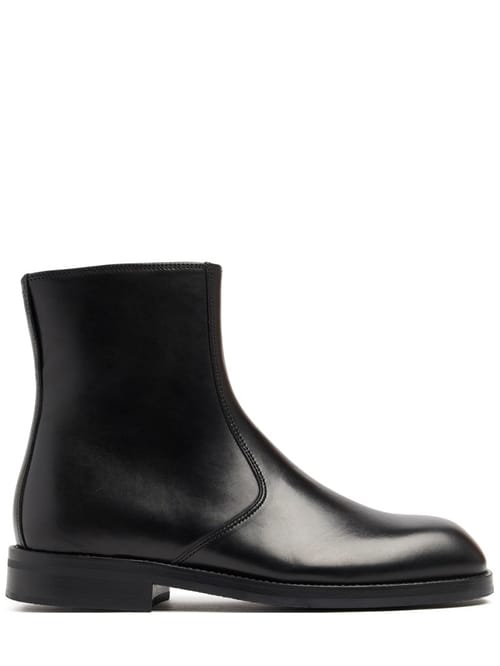 Lemaire: 圆头裸露边缘 ankle boots