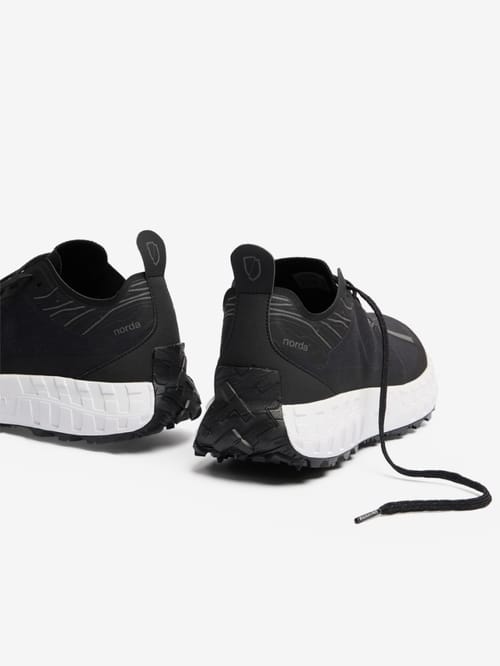 Norda: 001 Dyneema trail running sneakers