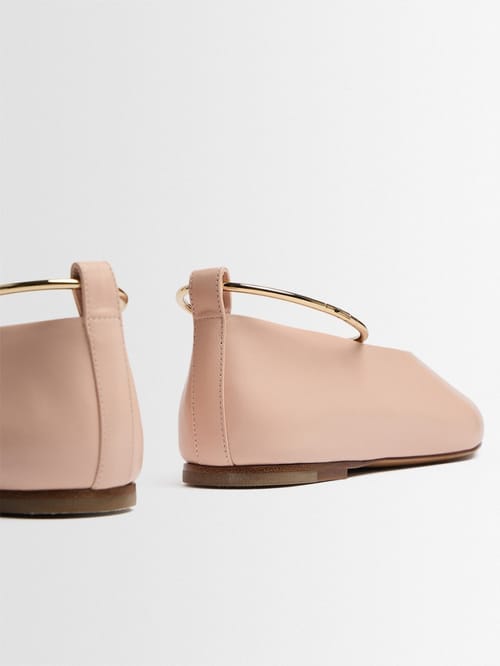 Jil Sander: Ballettflats aus Kalbsleder mit Riemen