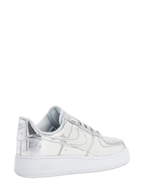 Nike: SNEAKERS "W AIR FORCE 1 SP"