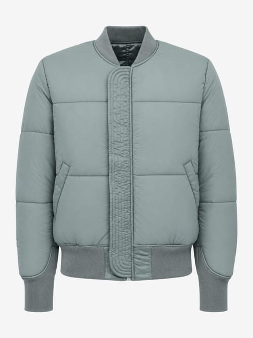 Alpha Industries: MA-1 Base Flight bomber jacket