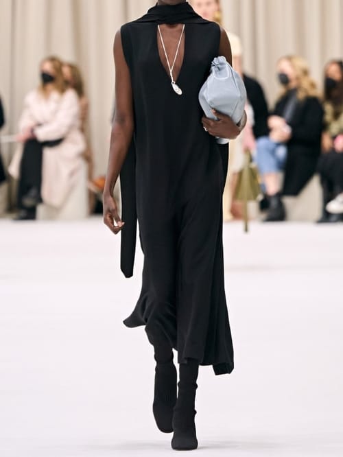Jil Sander: Vestido midi en mezcla de lana