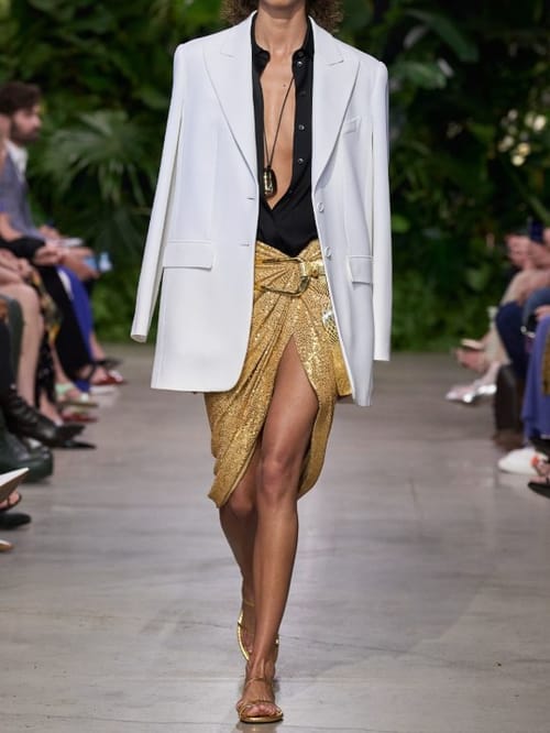 Michael Kors Collection: 亮片围裹式迷笛半身裙