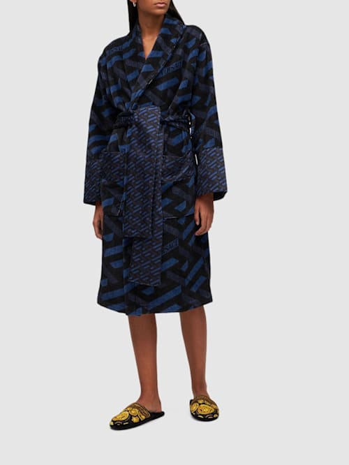 Versace: Medusa amplified拖鞋