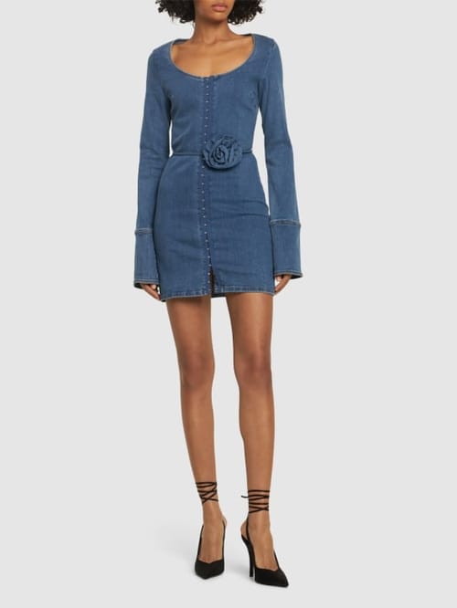 Rotate: Robe mini en denim stretch avec fleur
