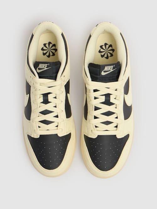 Nike: Dunk Low Sneakers