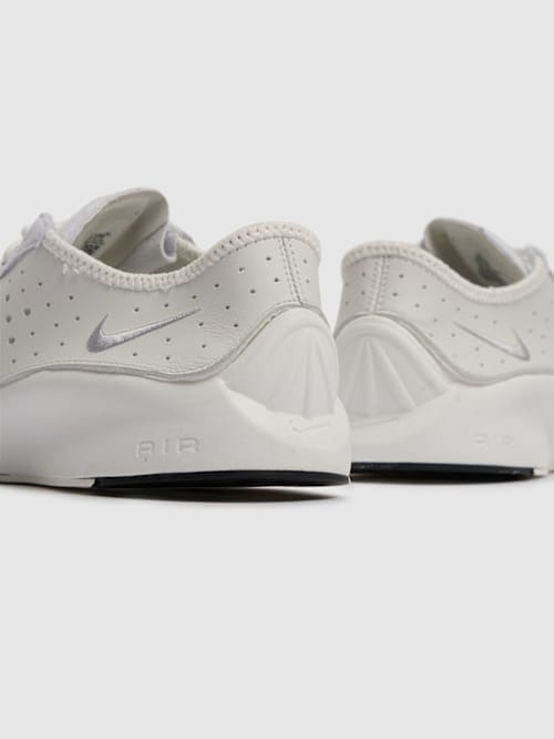 Nike: Air Superfly Sneakers