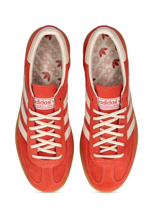adidas Originals: Low-top sneakers with lace-up fastening