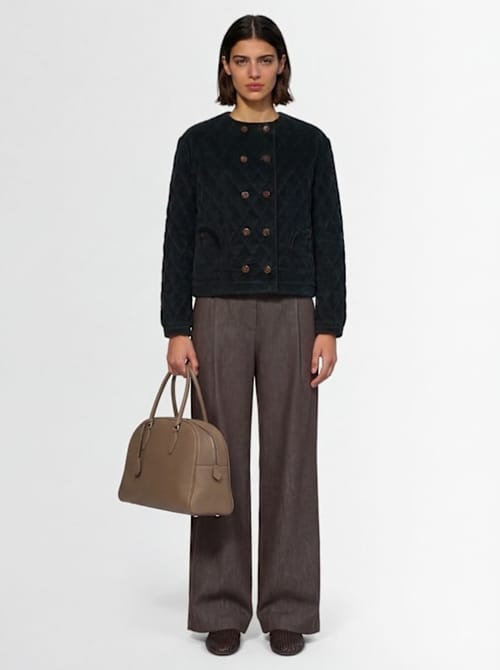 Blazé Milano: Short Double-Breasted Jacket with Quilted Details