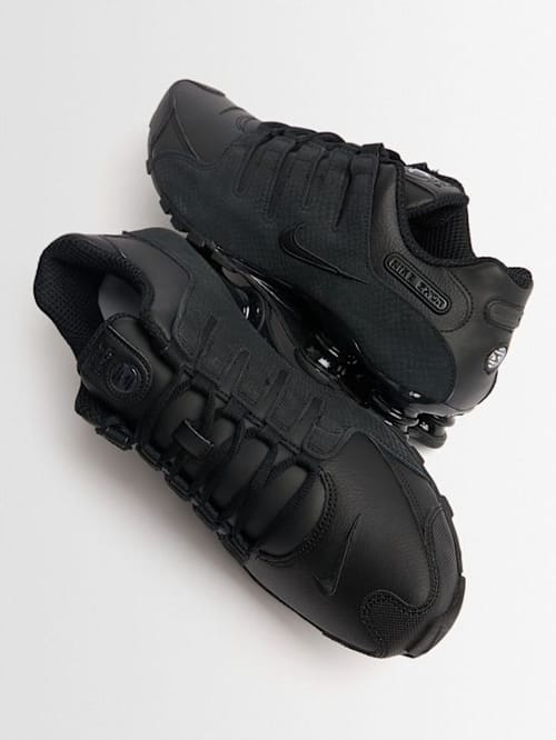 Nike: Low-top sneakers with chunky sole