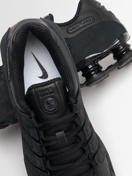 Nike: Low-top sneakers with chunky sole
