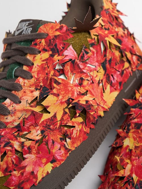 Nike: Low-top sneakers with thick sole