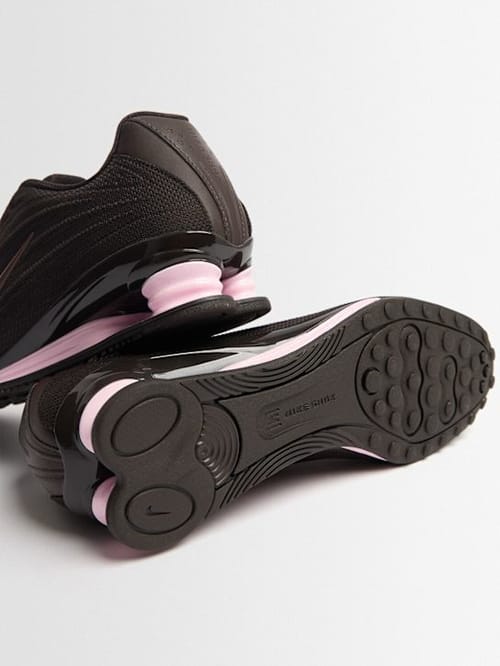 Nike: Shox Z Sneakers