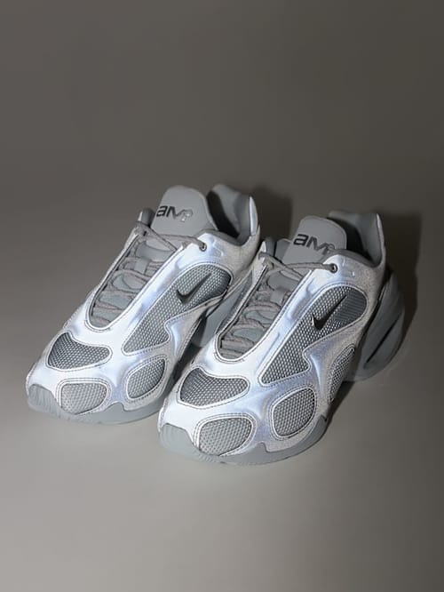 Nike: 空气最大缪斯反光运动鞋